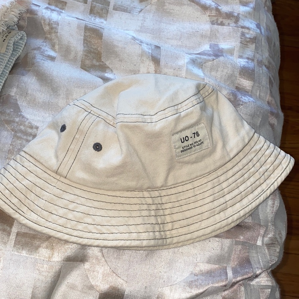 Urban Outfitter Bucket Hat